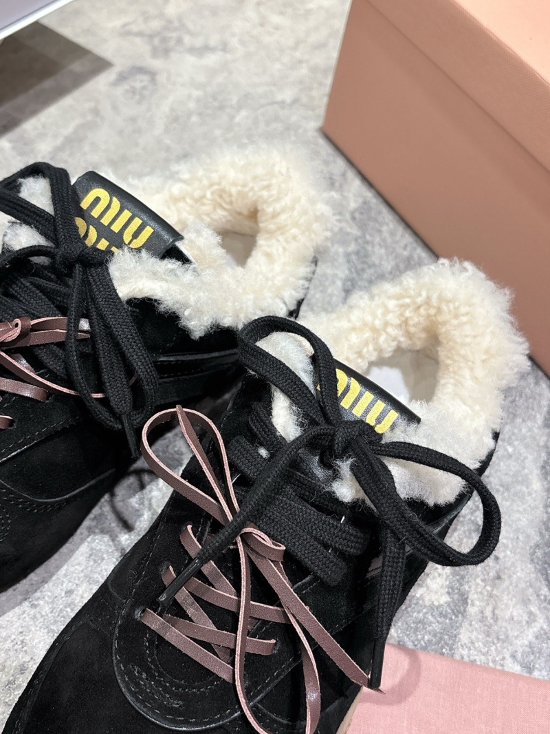 Miu Miu Sneakers